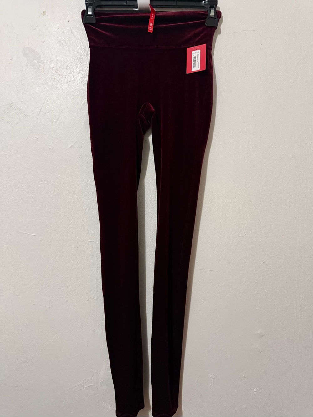Spanx High Rise Velvet Legging Women's Size XS Rich Burgundy Stretch Shaping NWT